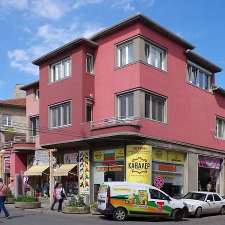 בורגאס Art Guesthouse Vintage מראה חיצוני תמונה